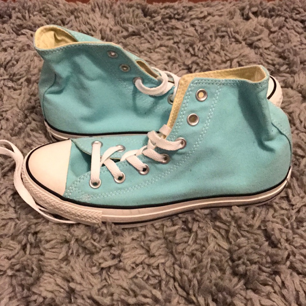 Light blue converse high tops (never worn)
